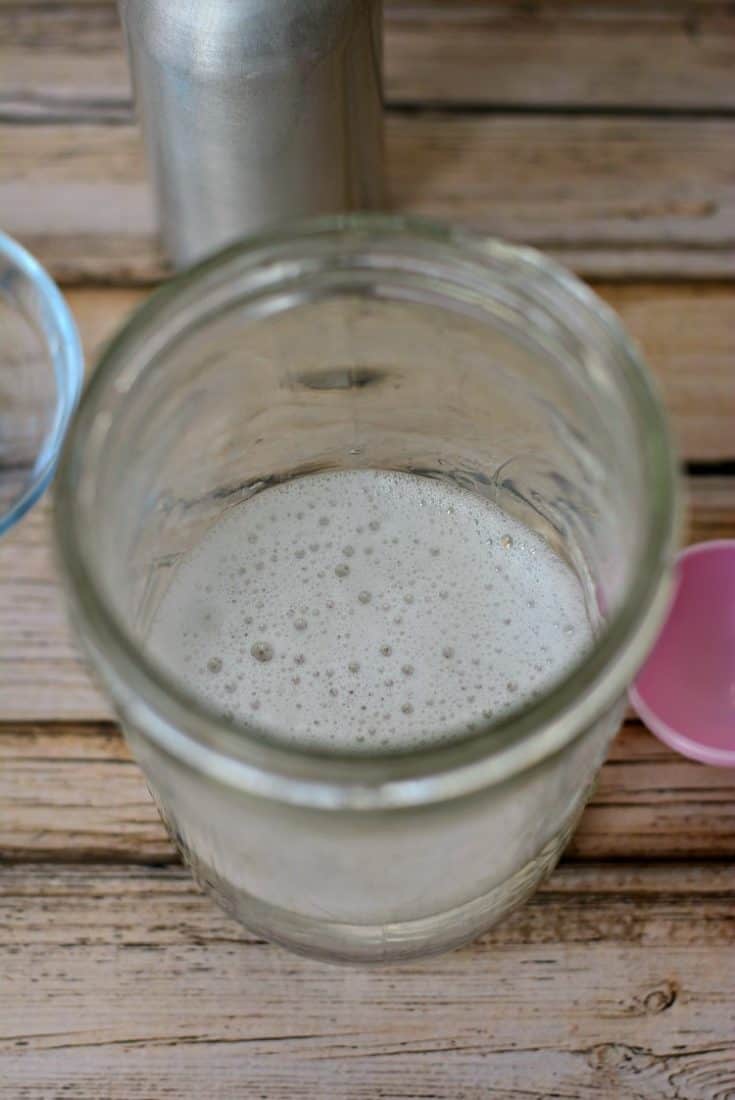 Beach Hair: DIY Salt Water Spray