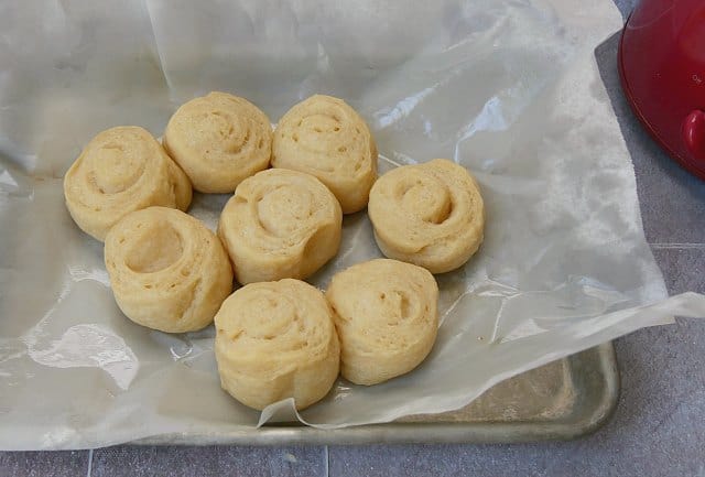Browned Dinner Rolls