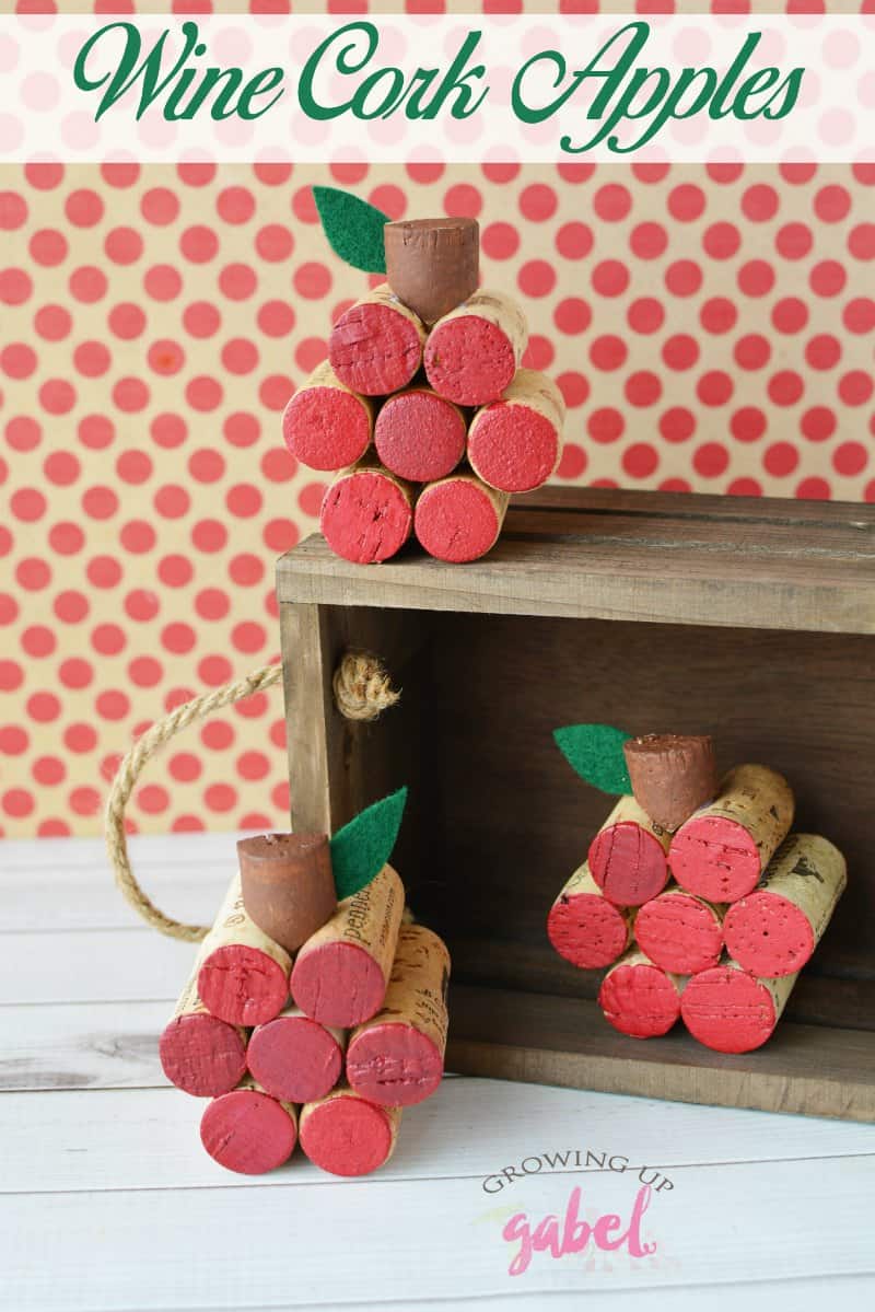 Make DIY wine cork crafts for fall including this easy apple project! Great for kids to make with an adult. CLICK NOW for the tutorial! #winecorks