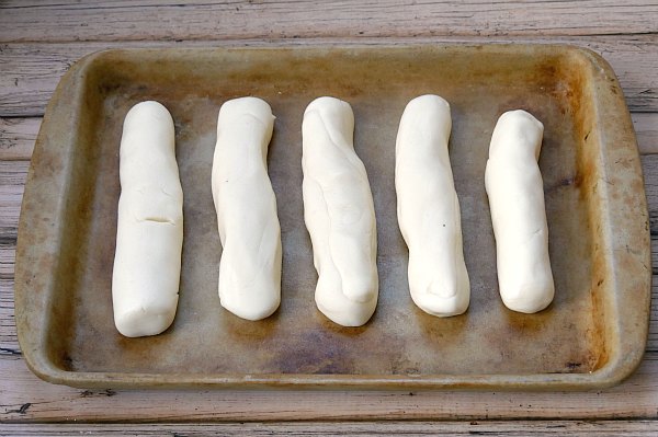 How to Make Pecan Logs