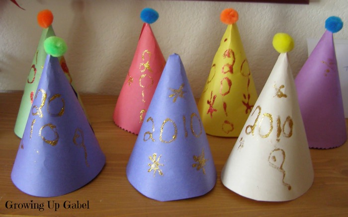 How to Make Party Hats - Growing Up Gabel