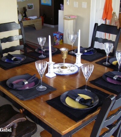 Passover Seder from growingupgabel.com @thegabels #Passover