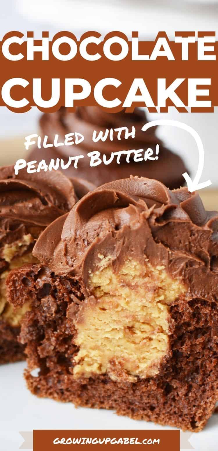 Make peanut butter filled chocolate cupcakes with your favorite chocolate cupcakes, a peanut butter fudge filling and homemade chocolate frosting. Peanut Butter Filled Chocolate Cupcakes