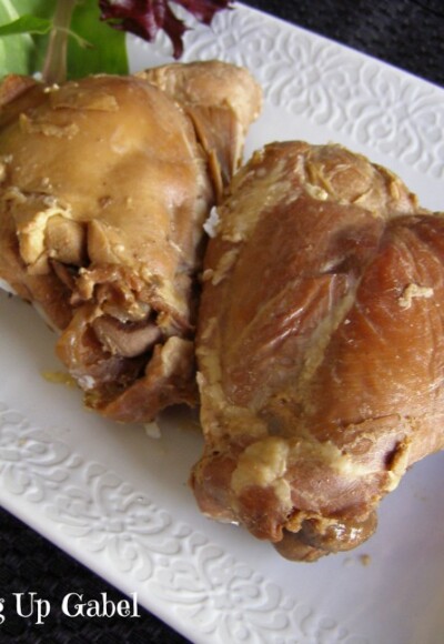 Slow Cooker Hawiian Chicken from Growing Up Gabel @thegabels #recipes