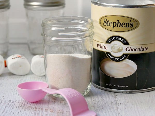 snowman-hot-chocolate-jars