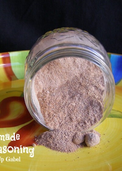 Taco Seasoning Recipe - Growing Up Gabel @thegabels #recipe