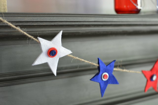 Twine Star Banner