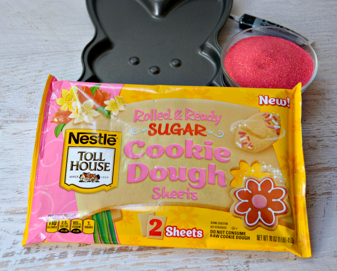 Love Peeps? Make a Peeps Cookie Cake in under 30 minutes with a cute Peeps cookie pan and pre-made sugar cookie dough!