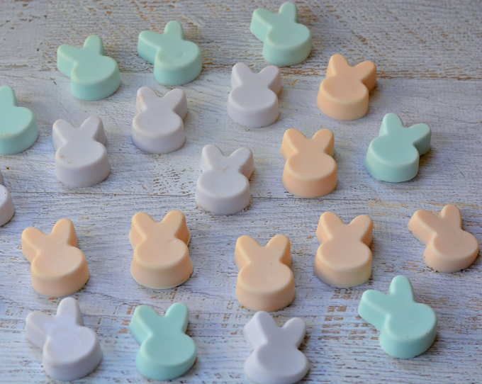 Wondering how to make soap? Just follow this easy tutorial for the perfect Easter basket treat!